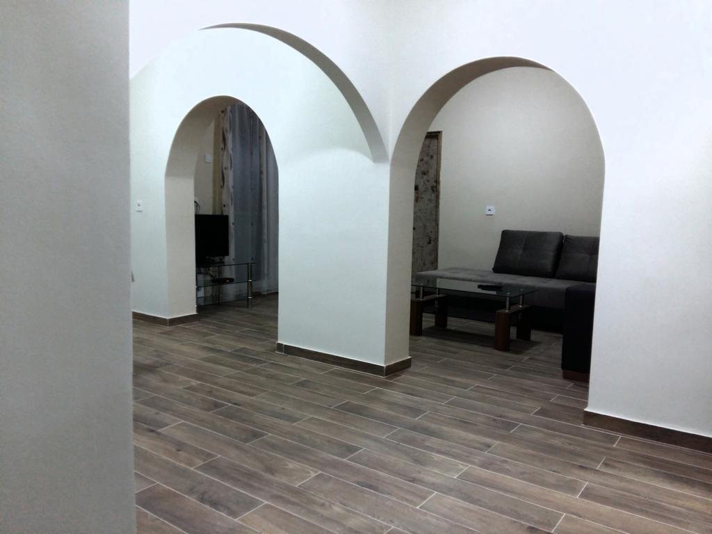 Apartment Radovan Rijeka Crnojevića エクステリア 写真